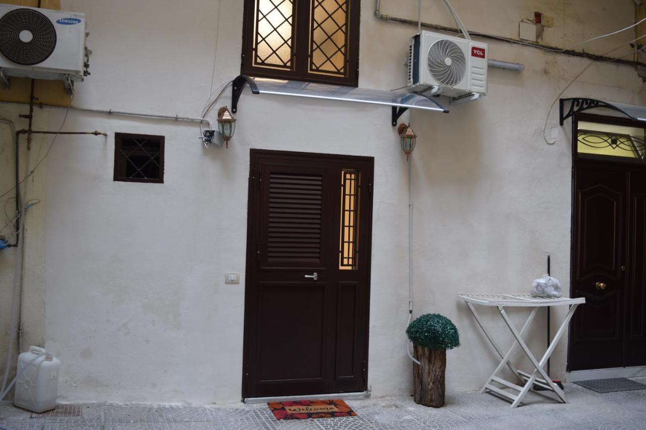Nonnona House-napoli Centro Appartement